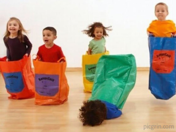 4 out of 5 kids enjoy sack races